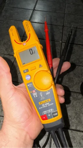 Alicate amperímetro fluke