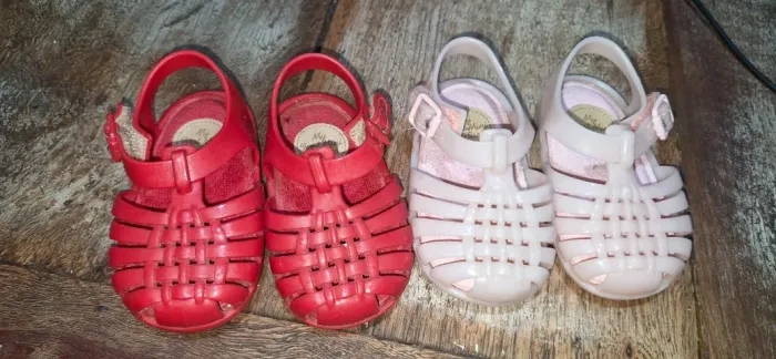 2 melissas melissinha baby my first tam 15 rosa e vermelha - nao vendo separado