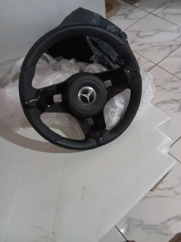 Volante esportivo para vans, carros é caminhões.