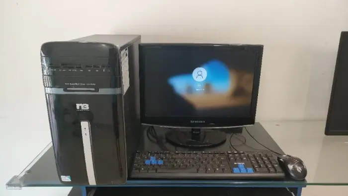 PC Completo, Monitor Samsung + Teclado + Mouse + SSD 120 + Proce Dual core 3.2Ghz + 4GB