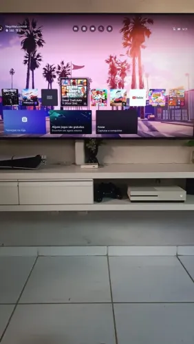 Xbox One S (1TB, dois controles)