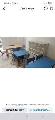 Móveis de ? escola