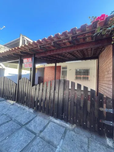 Casa em condomínio residencial