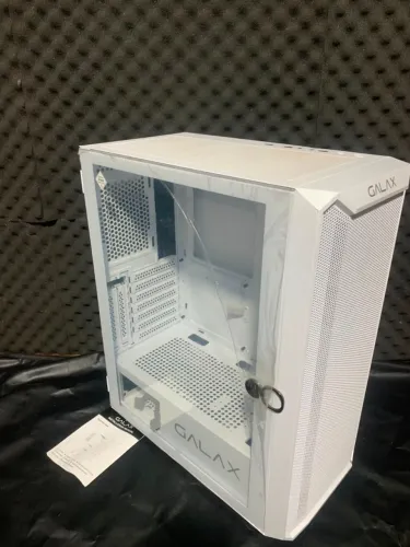 VENDO OU TROCO - Gabinete Gamer Galax Revolution-01 Branco - Vidro Temperado (Novo)