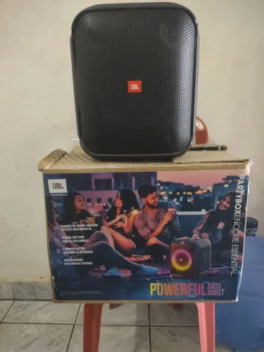 Caixa JBL Partybox Encore essencial 