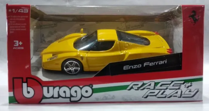 Miniatura Ferrari Enzo Ferrari 1:43 Bburago