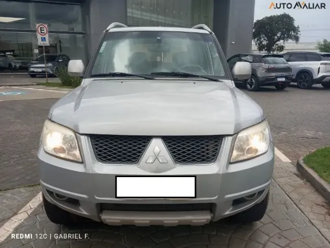 Mitsubishi Pajero TR4 2.0 Flex 16V 4X2 Aut. 2012