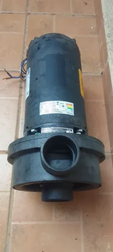 Bomba trifasica jacuzzi 3cv nova