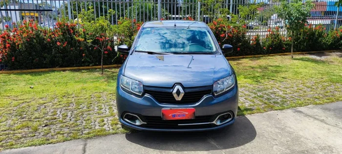 Renault Logan Authentique Hi-flex 1.0 16V 4P 2016
