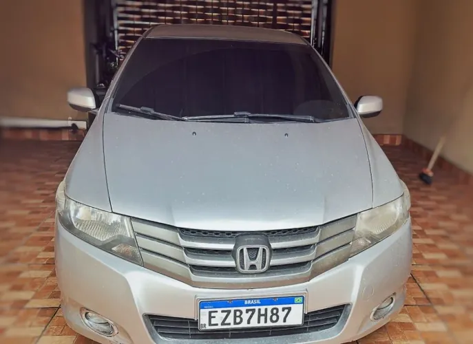 Honda City Sedan DX 1.5 Flex 16V Mec. 2011