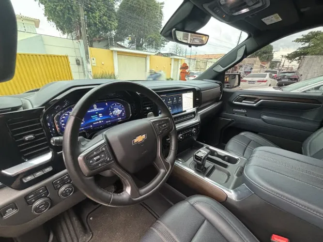 Chevrolet Silverado High Country 5.3 V8 AWD Aut. 2024