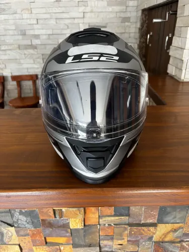 Capacete LS2 Storn tamanho 60
