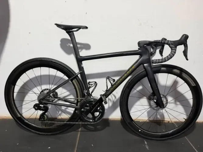Specialized Tarmac S-Works SL8 - Tamanho 52 | Dura-Ace Di2 | Roval CLX