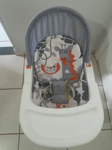 Cadeirinha de balanço 