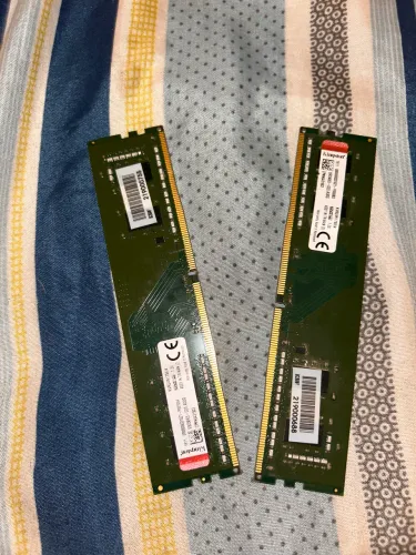 Memória RAM 8GB DDR4 KINGSTON (2x4GB)