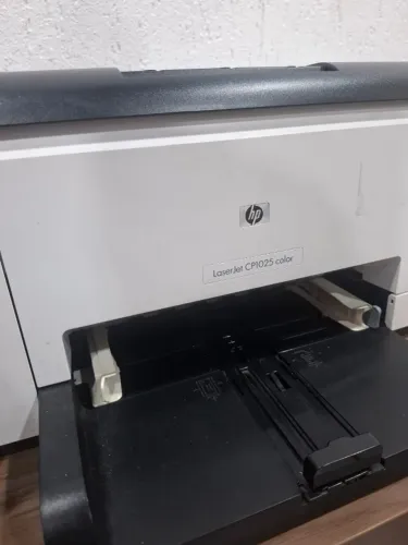Impressora LaserJet CP1025 color