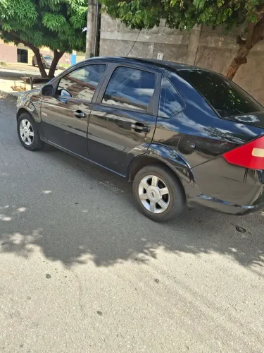 Ford Fiesta Sed. Personnalite 1.0 8V 4P 2005