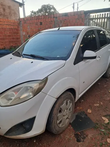 Ford Fiesta S 1.0 8V Flex 5P 2014
