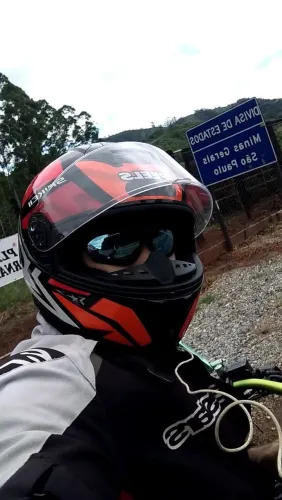 Capacete peels