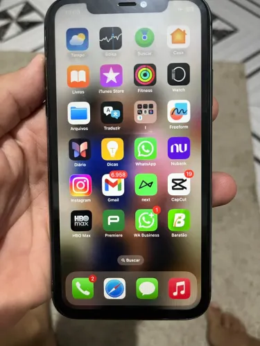 iPhone 11 