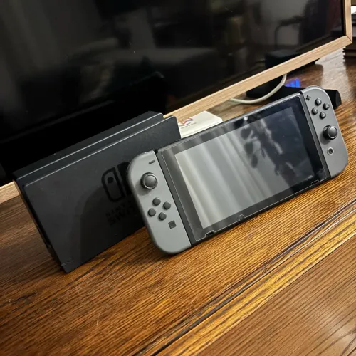 Nintendo Switch (em perfeito estado de conservação)