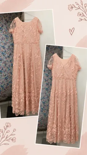 Oportunidade! Vestido de festa bordado rosa