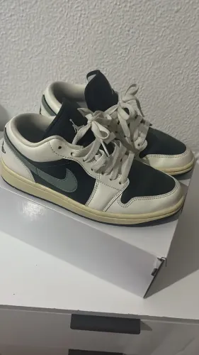 Jordan 1 - tamanho 36