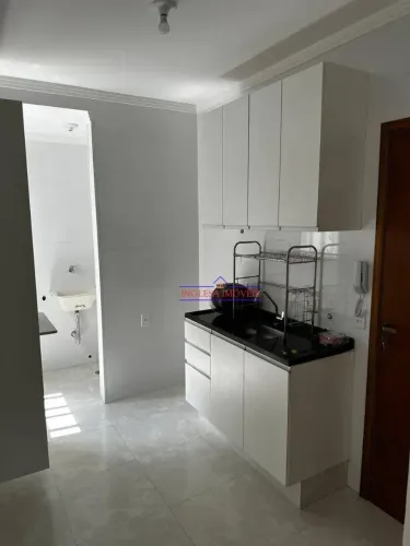 Apartamento à Locação (cobertura e sem condomínio), no Bairro Santa Maria em Santo André/S