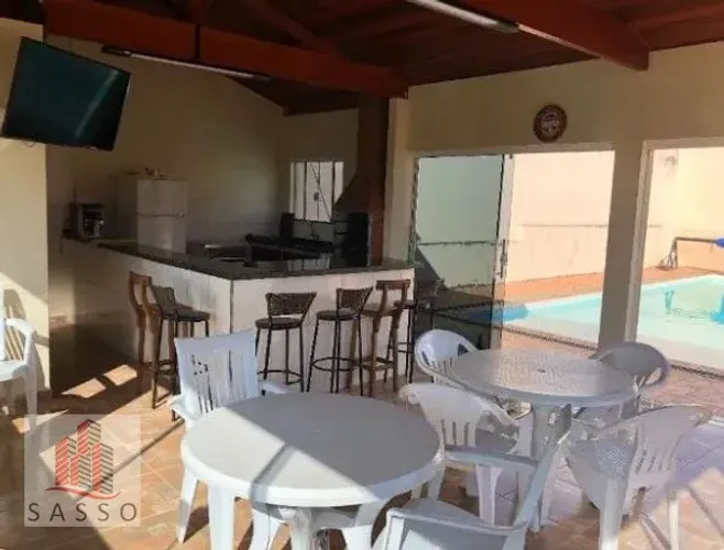 Vendo casa em Timburi - SP.