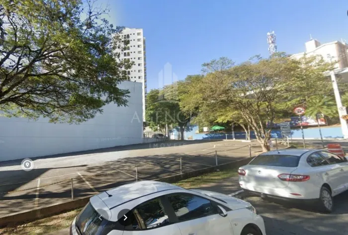 Terreno de Esquina ? Centro de Apoio 1, Alphaville