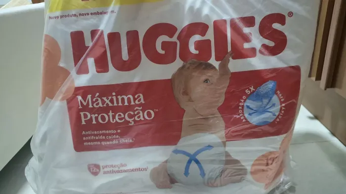1 Fraldas huggies tamanho M<br>Huggies <br>Tamanho M<br>Validade ate 09/2027<br>Valor: ??