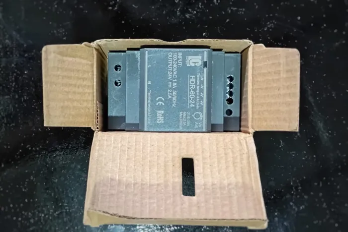 Fonte 24V - 2,5A para trilho din