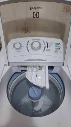 Máquina de lavar 10 litros eletrolux