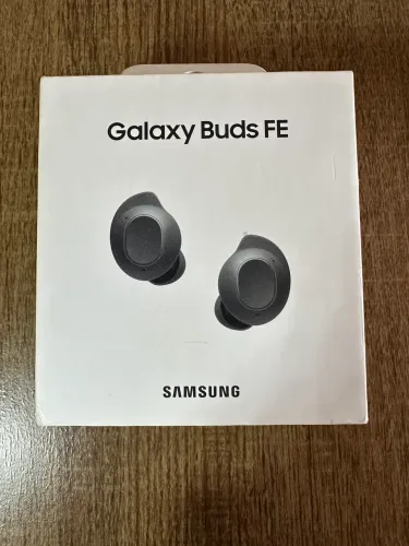 Fone Galaxy Buds FE Cinza