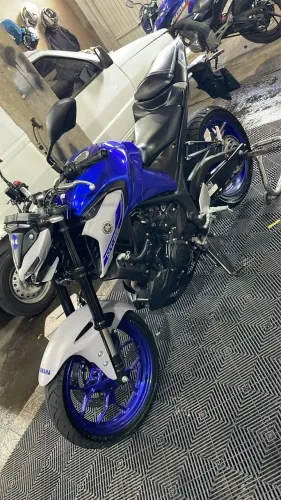 MT-03 azul ABS