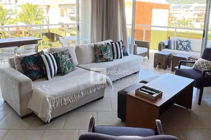 Apartamento Residencial à venda, Praia Brava, Florianópolis - AP1073.
