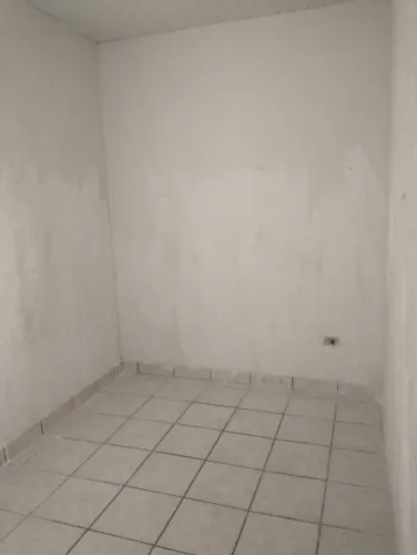8192 Casa pra alugar em Areias, ao lado da Churr. Galletus da Av. Recife. *