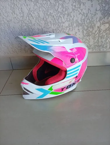 Capacete