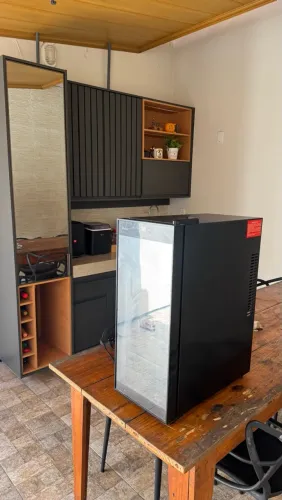 Adega Philco 12 garrafas