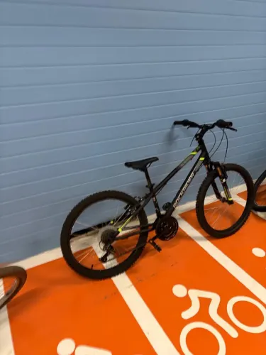 Bicicleta seminova Decathlon aro24
