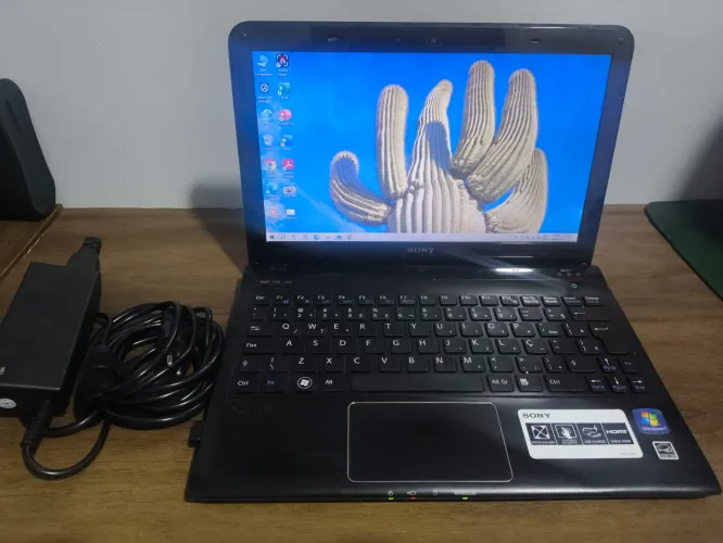 NETBOOK 8Gb Memória.