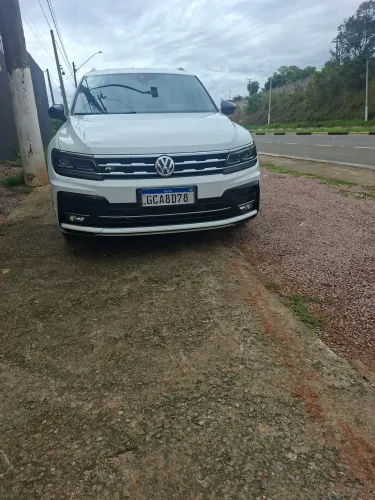 Volkswagen Tiguan Allspac R-line 350 TSI 2.0 4X4 2018