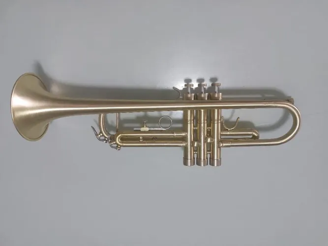 Trompete Vincent Bach Aristocrat TR600