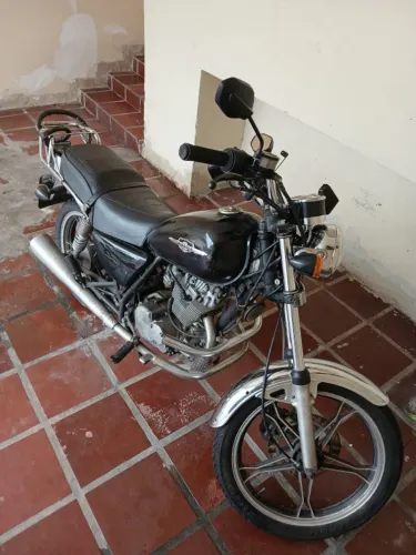 Suzuki Intruder 125 2007