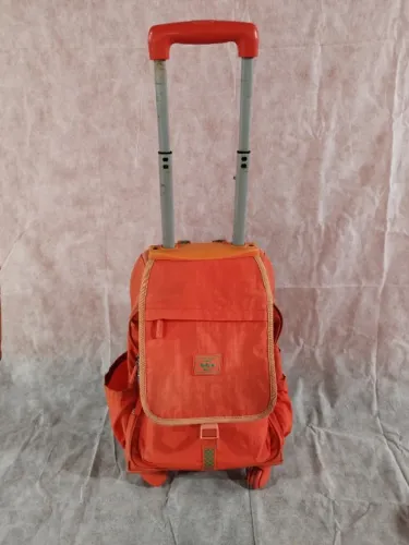 Mochila Escolar UP4YOU c/ Rodinhas 360º R$79,99