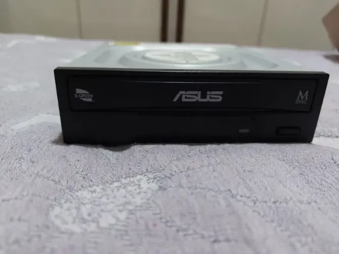 Gravador Interno de CD e DVD Sata 24X Asus DRW-24F1MT - EM BANGU, RJ