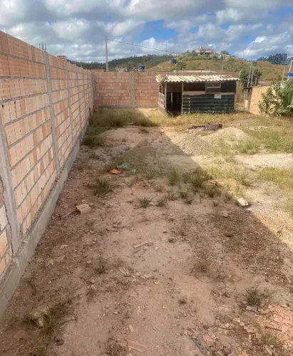 Oportunidade em São Sebastião - Região do Capão (Aceito carro)
