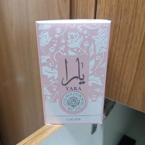 Perfumes femininos disponível para mulheres