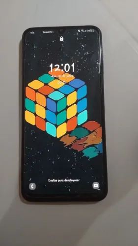 Tô vendendo um Samsung Galaxy A20