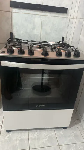 Vendo fogão Brastemp 6 queimadores, NOVO!